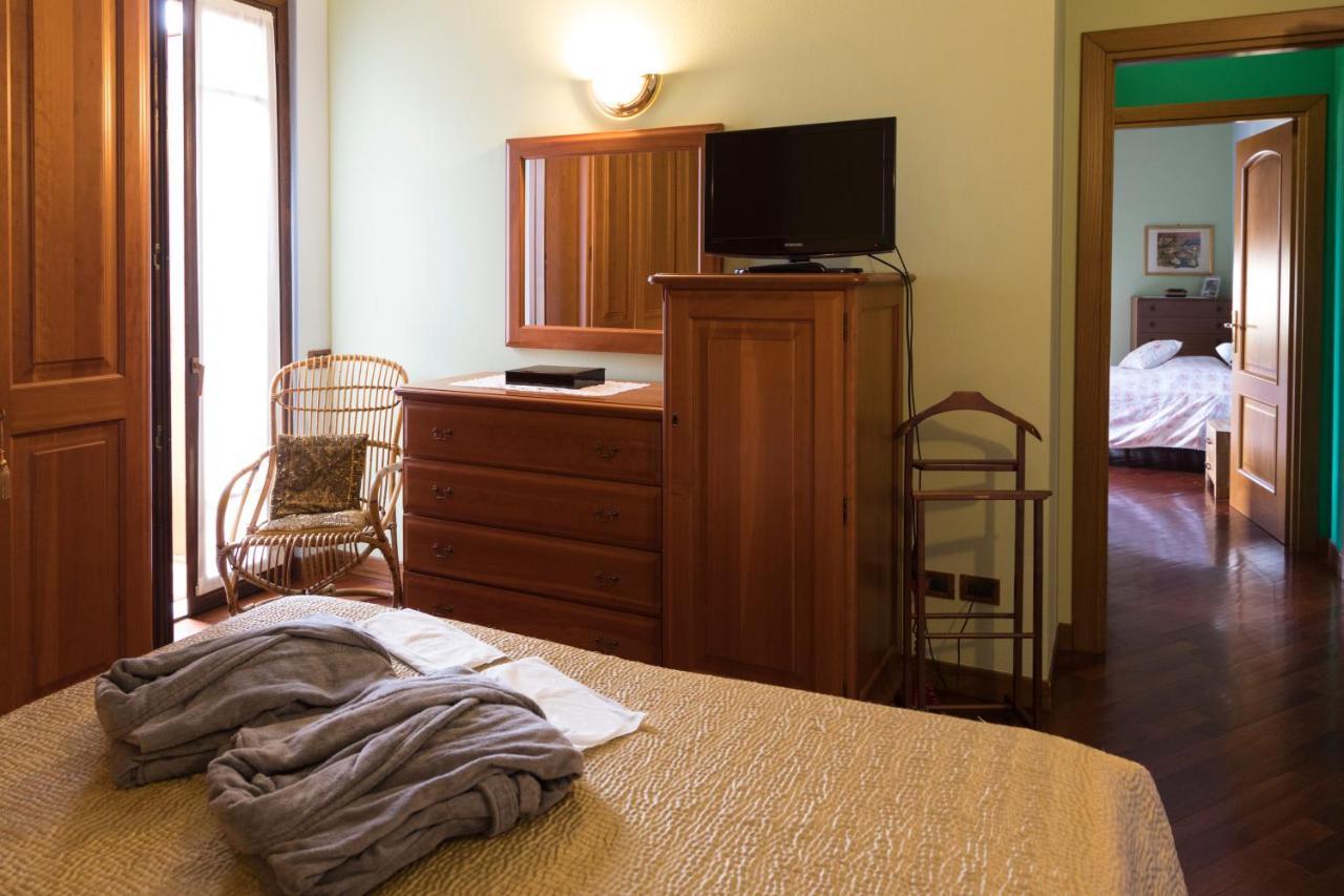 Ferienwohnung A Casa Di Anna, Elegant Flat In Cremona Exterior foto
